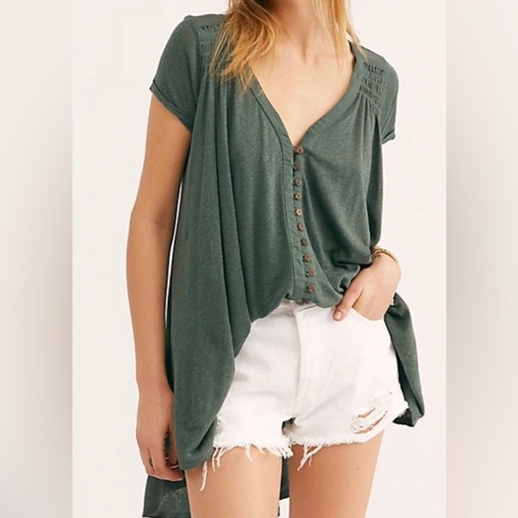 Free People ButtonFront HiLo Top - Picture 1 of 6